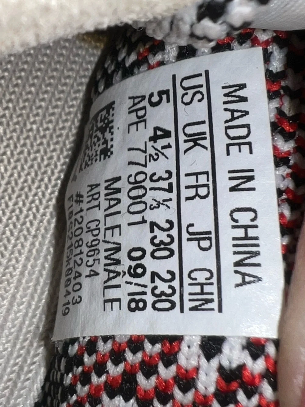 adidas Yeezy Boost 350 V2 Zebra CP9654 Men’s Size 5/Women’s Size 7